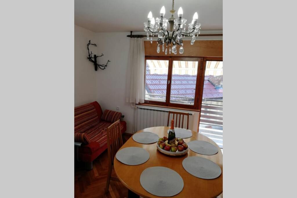 Apartament Zrm Center Idrija Zewnętrze zdjęcie